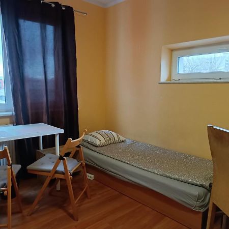 Hostel Sunrise Liwska Варшава Екстер'єр фото